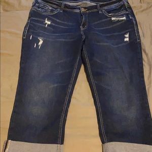 Silver jeans co suki Capri 34x22 221/2